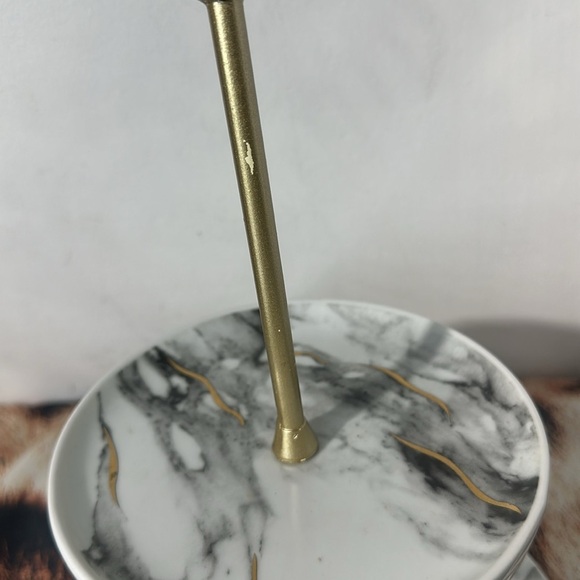 Dining Table Creative Cake Stand  Afternoon Tea Party - Picture 2 of 3